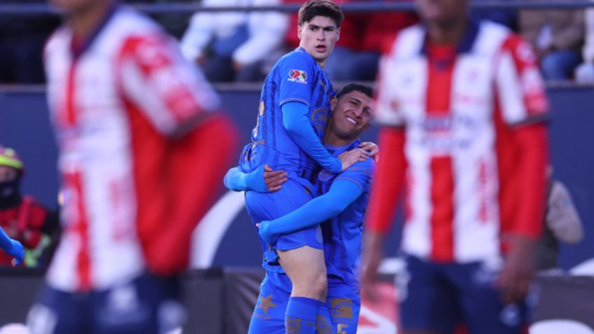 Liga MX: Con GOLAZOS de Hormiga González y Richard Ledezma, Chivas mantiene el liderato | VIDEOS