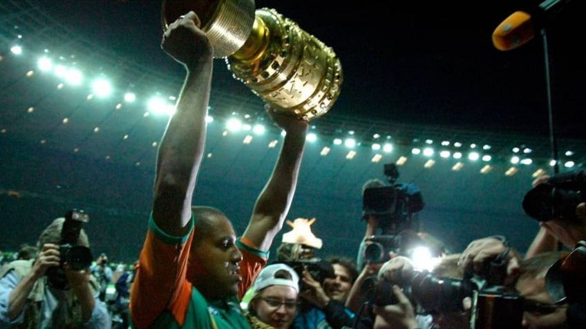 La insólita historia del goleador que perdió su trofeo y 18 años después tuvo que comprarlo en eBay