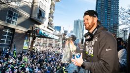 Foto que representa a ¡Locura en Seattle! Un millón de fans de Seahawks celebran el Super Bowl LX en emotivo desfile