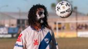 Foto ilustrativa de la nota titulada: Era rockero, jugaba con la cara pintada y obligó a cambiar el reglamento en Argentina