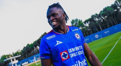 Christian Ebere, presentado con Cruz Azul; advierte que buscará “ser campeón” con La Máquina