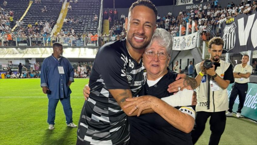 Neymar brinda asistencia en su regreso con Santos y hace feliz a una abuelita | VIDEO