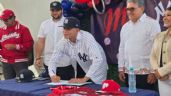 Foto ilustrativa de la nota titulada: El jugador de 17 años de Diablos Rojos que acaba de ser firmado por Yankees en Grandes Ligas