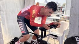 Foto que representa a Isaac del Toro, puesto 25 en la contrarreloj del UAE Tour; ¿Quién es el nuevo líder?