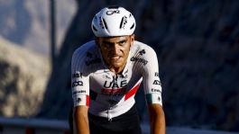 Foto que representa a Isaac del Toro finaliza segundo en la Etapa 3 del UAE Tour y acecha el liderato general