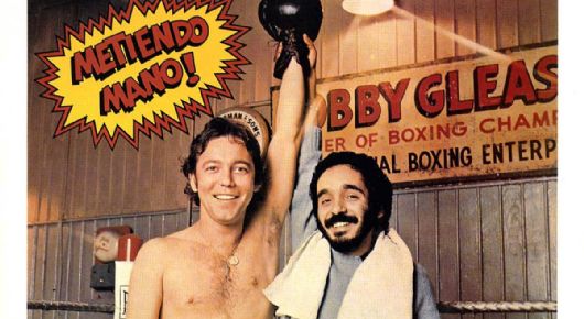 Muere Willie Colón: El curioso guiño al boxeo que inmortalizó su disco “Metiendo Mano”