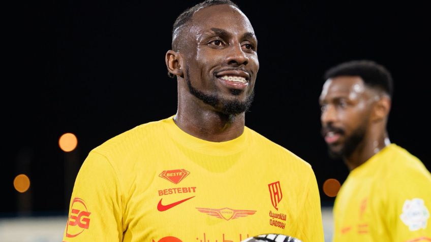 ¡Nada lo detiene! Julián Quiñones anota en la goleada de Al-Qadsiah sobre Al-Etiffaq | VIDEO