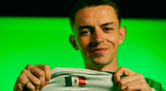 Álvaro Fidalgo celebra el Día de la Bandera, con Real Betis, y recuerda al América | VIDEO