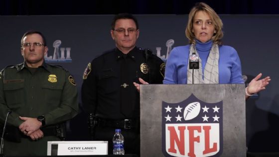 Foto de: Directora de Seguridad de la NFL niega presencia del ICE en el Super Bowl LX | VIDEO