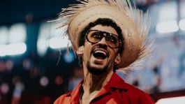 Foto que representa a ¿Bad Bunny tendrá invitados en el show de medio tiempo del Super Bowl LX? Esto reveló