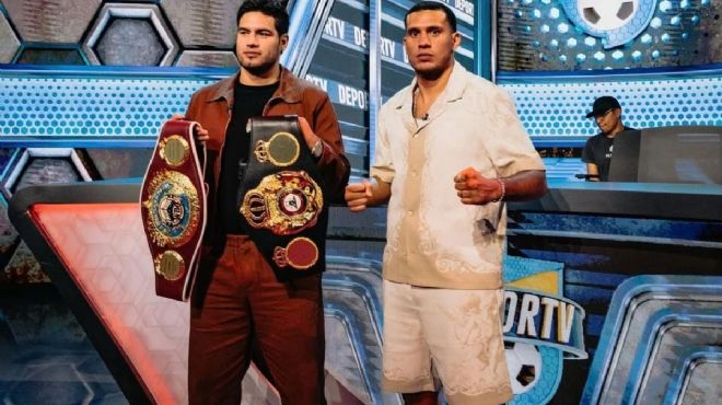 Foto ilustrativa de nota Zurdo Ramírez advierte a David Benavidez previo a su guerra tricolor: "Sabe de lo que soy capaz"