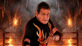 Foto que representa a CMLL: El Satánico enfrentará a Blue Panther y Atlantis para retirarse en Homenaje a Dos Leyendas