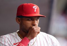 Foto ilustrativa de nota Johan Rojas enfrenta castigo ejemplar en la MLB: la razón por la que fue suspendido 80 juegos