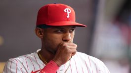 Foto que representa a Johan Rojas enfrenta castigo ejemplar en la MLB: la razón por la que fue suspendido 80 juegos