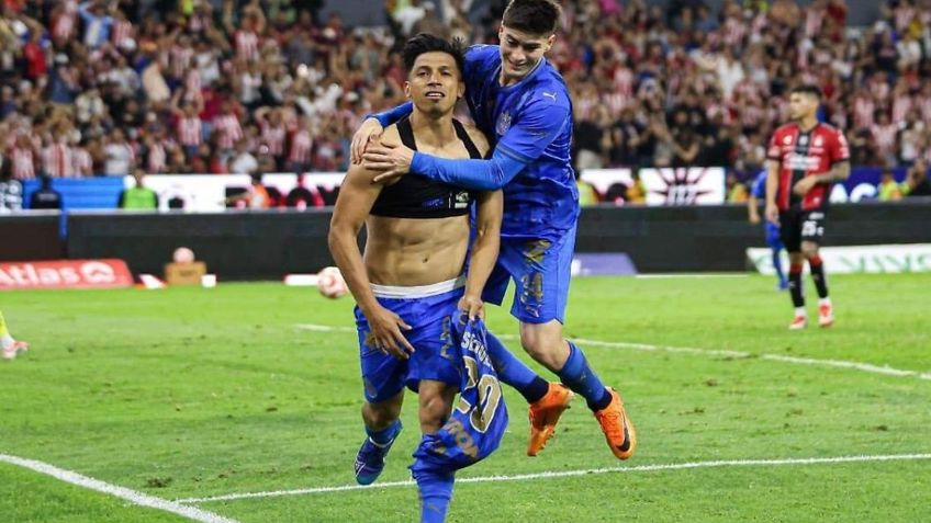 Fue campeón con Cruz Azul y ahora es mentor de “Hormiga” González: El caso de Ángel Sepúlveda