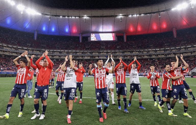 X: @Chivas