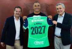 Foto ilustrativa de nota Keylor Navas confirma su renovación con Pumas: "Tengo la ilusión de ser campeón"