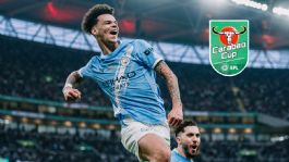 Foto que representa a Manchester City es campeón de la Carabao Cup tras vencer al Arsenal y frustrar su sueño del título