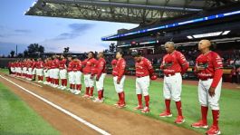 Foto que representa a Baseball Champions League 2026: Diablos Rojos sufre histórica derrota ante Kane County Cougars