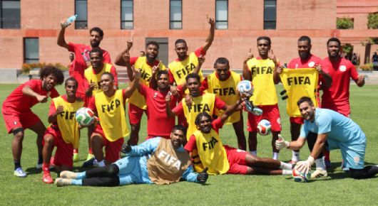 Jean Sabot, médico de Nueva Caledonia, hospitalizado en vísperas del Repechaje al Mundial 2026