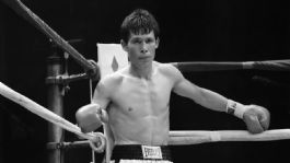 Foto que representa a El día que Julio César Chávez no podía más y casi se retira en su debut: "No es para mí"