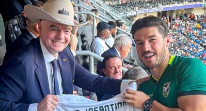Samuel García regala jersey de México a Gianni Infantino; presentó mascota mundialista de Monterrey