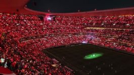 Foto que representa a Estadio Azteca estalla con el "Cielito Lindo" y el juego de luces en el México vs Portugal | VIDEO