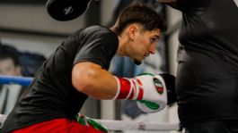 Foto que representa a Marco Verde vuelve al ring para exponer su invicto: ¿Quién es su rival? | Fecha y Sede