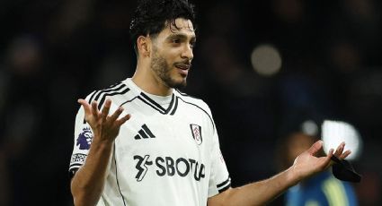 ¿Se queda? Raúl Jiménez renovaría con el Fulham ante el acecho de dos clubes europeos