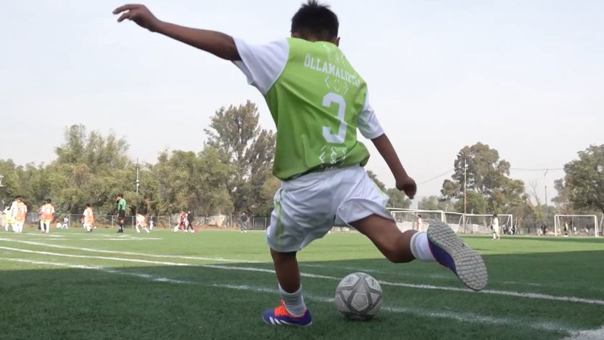 ¿Cuántas canchas de futbol serán construidas por el Mundial Social 2026 en México?