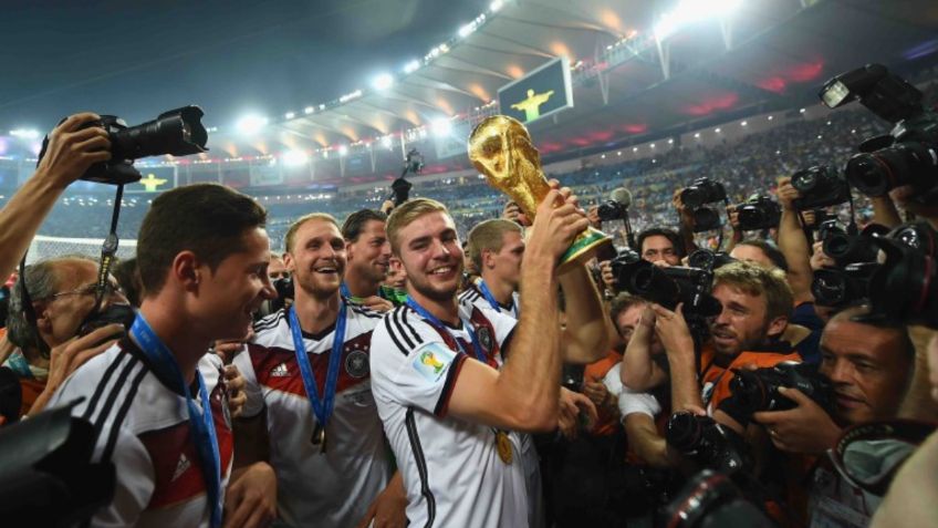 El único campeonato que ganó fue el Mundial 2014, pero un golpe le borró la memoria de la final