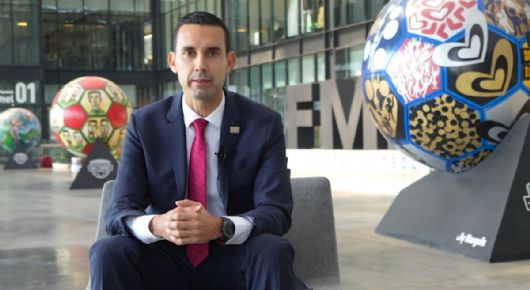 César Ramos Palazuelos regresa a México tras días varado en Qatar; agradeció a FMF y SRE