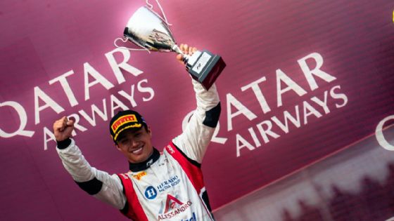 ¡Debut soñado! Noel León brilla con el segundo lugar en la Sprint de F2 en Australia