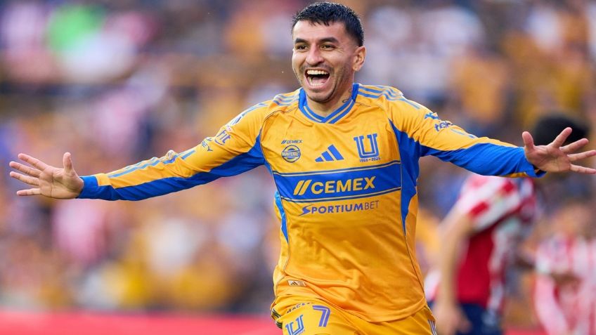 Tigres arrolla a Chivas con 'gol de vestidor' de Ángel Correa; están en zona de Liguilla
