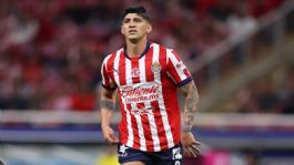 Foto que representa a Chivas rompe con Alan Pulido; ¿Cuántos goles marcó en su segunda etapa en Guadalajara?