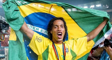 La sonrisa del futbol: Los equipos que volvieron leyenda a Ronaldinho hasta jugar en México