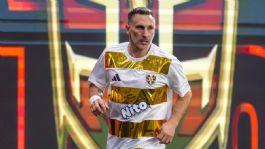 Foto que representa a Con Chaco Gimenez, Peluche Caligari gana su segundo juego en la Kings League México