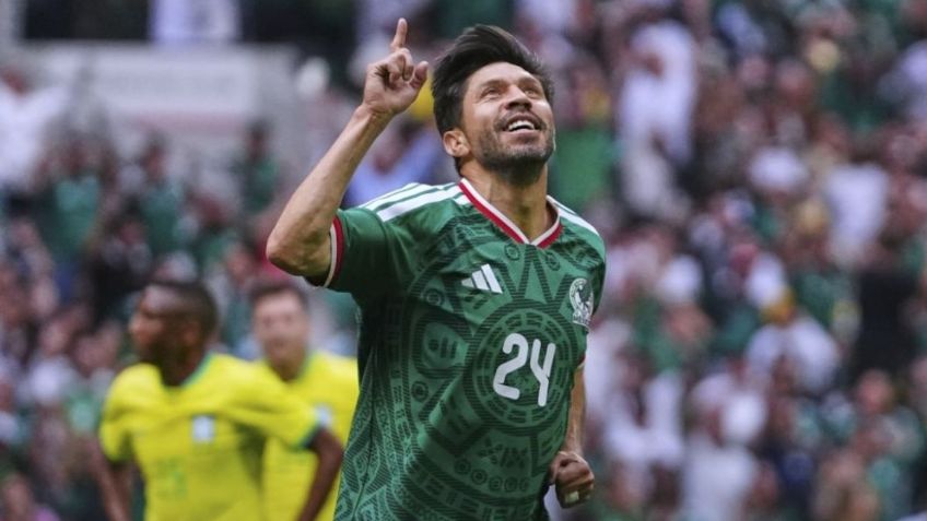 El Estadio Banorte viajó en el tiempo: leyendas de México y Brasil encendieron la fiesta mundialista
