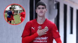 Foto que representa a Hormiga González recibe ‘pastelazo’ en Chivas y festeja su cumpleaños 23 | VIDEO