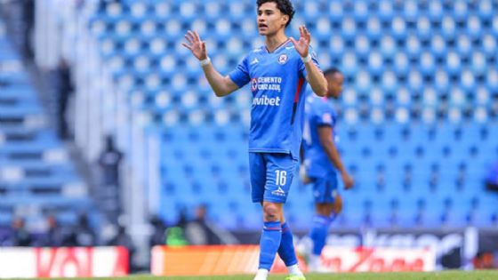 ¡Oso! Jeremy Márquez, el "villano" de Cruz Azul, así fue su autogol ante Querétaro