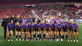 Foto que representa a Jugadoras de Mazatlán lloran y se abrazan al despedirse de la Liga MX Femenil | VIDEO