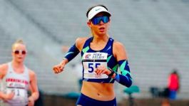 Foto que representa a Alegna González se cuelga el oro con récord nacional