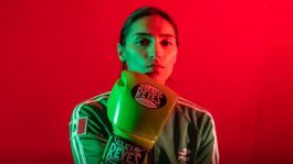 Foto que representa a Fátima Herrera sube al podio en la Copa Mundial