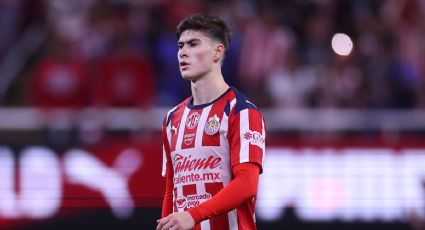 Hormiga González, devastado por perder el Bicampeonato de goleo, es consolado