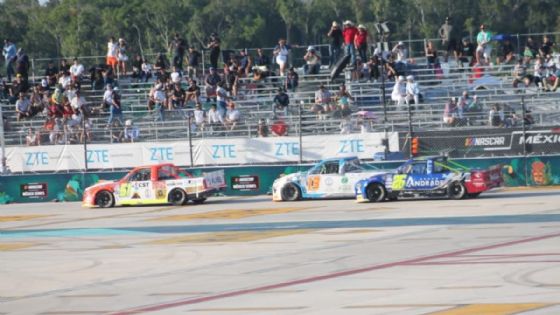 Foto de: Adrenalina y emoción en NASCAR México Series - Tulum 100