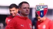 Foto ilustrativa de la nota titulada: ¿Chicharito Hernández al Atlante? Piojo Herrera y Presidente del club rompen el silencio