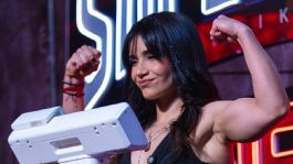 Foto que representa a Alana Flores revela la difícil situación que atraviesa tras boxear: “Sé que me voy a levantar”