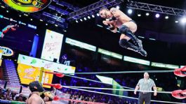 Foto que representa a Austin Aries destaca la longevidad de las Arenas México y Coliseo previo al duelo CMLL vs MLW