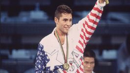 Foto que representa a La desgarradora promesa de Oscar de la Hoya a su madre que lo hizo leyenda olímpica