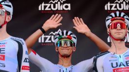 Foto que representa a Isaac del Toro confirma su retiro de la Itzulia 2026: “Tengo que ser positivo”